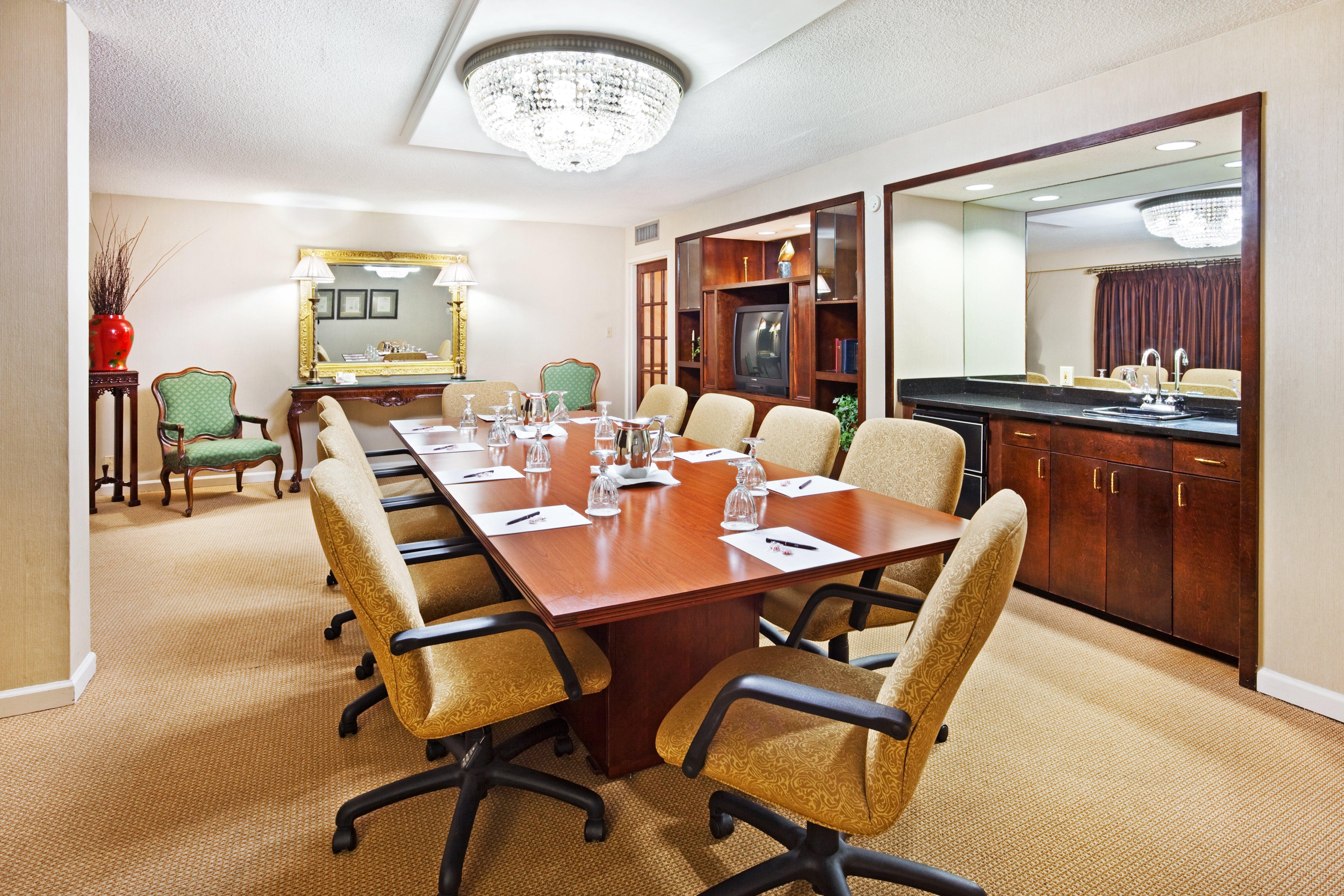 Crowne Plaza Hotel Hickory By Ihg Luaran gambar